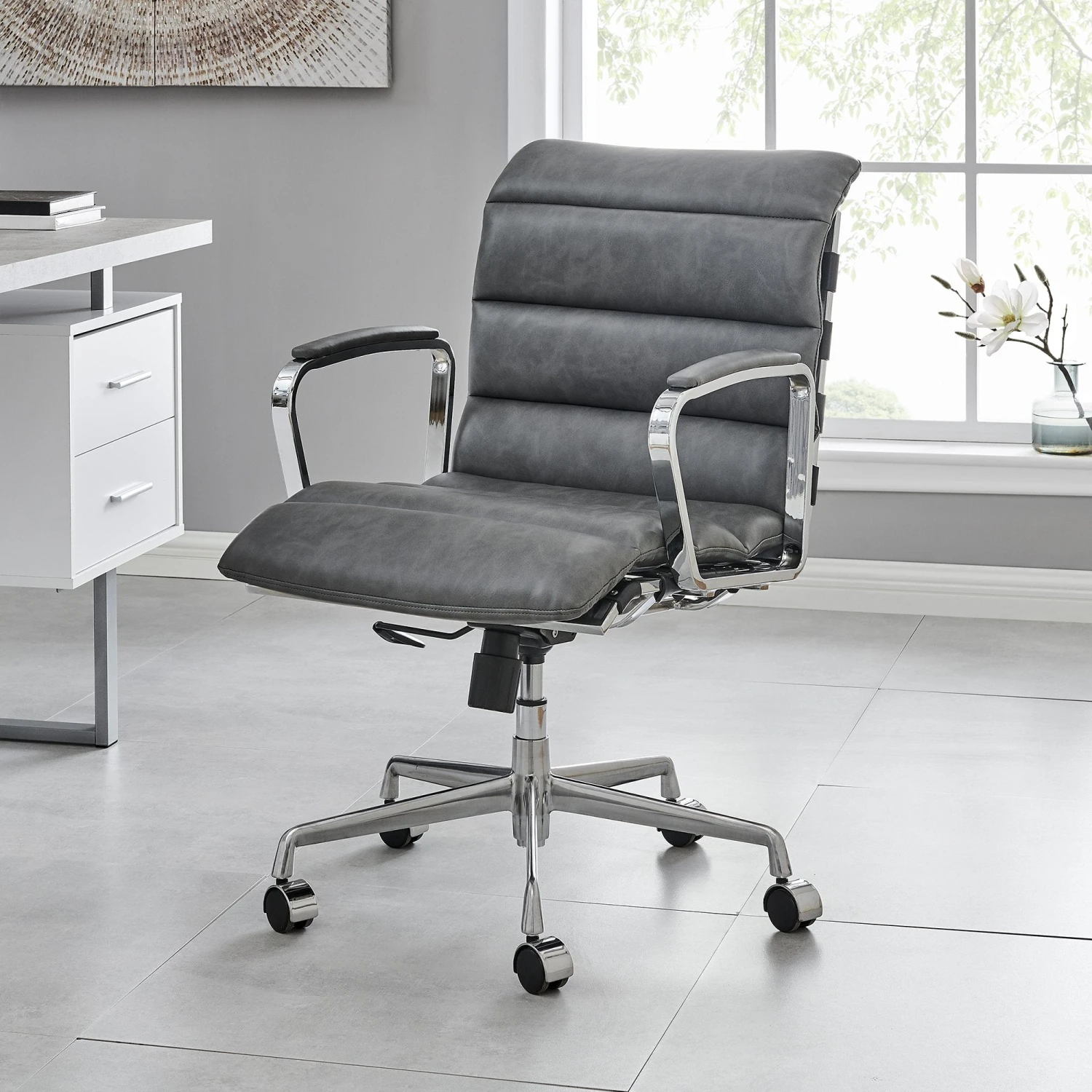 Kingston Vintage Effect Faux Leather Office Chair With Chrome Frame And Aluminium Base Grey 3 Kingston Vintage Effect Faux Leather Office Chair With Chrome Frame And Aluminium Base Grey