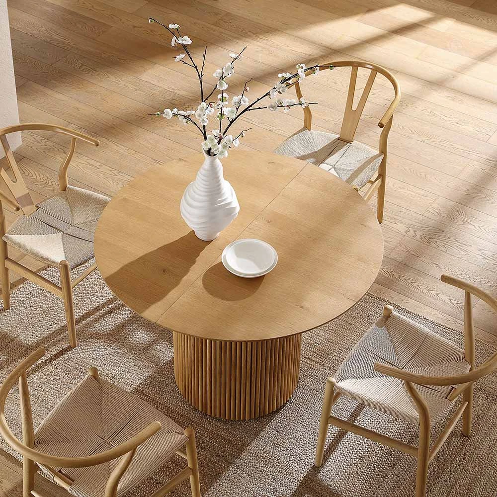 Maru Round 4-6 Seater Extending Oak Pedestal Dining Table, Oak 6 Maru Round 4-6 Seater Extending Oak Pedestal Dining Table, Oak - Image 4