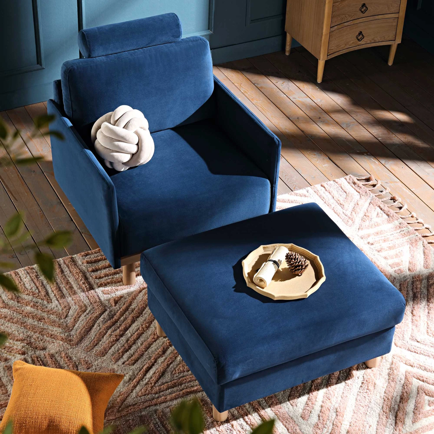 Timber Navy Blue Velvet Armchair 6 Timber Navy Blue Velvet Armchair - Image 4