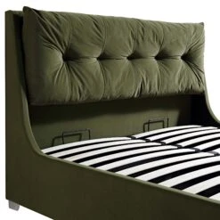 Hadley Moss Green Velvet Ottoman Storage Bed 24 Hadley Moss Green Velvet Ottoman Storage Bed -FINZ Furniture Shop JAH 010 MOSS VEL detail1