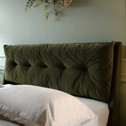 Hadley Moss Green Velvet Ottoman Storage Bed 18 Hadley Moss Green Velvet Ottoman Storage Bed -FINZ Furniture Shop JAH 010 MOSS VEL scene2