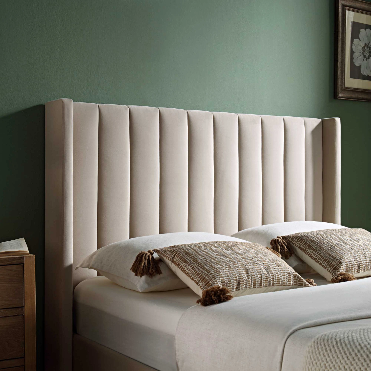 Wilton Champagne Velvet Ottoman TV Bed 6 Wilton Champagne Velvet Ottoman TV Bed - Image 5