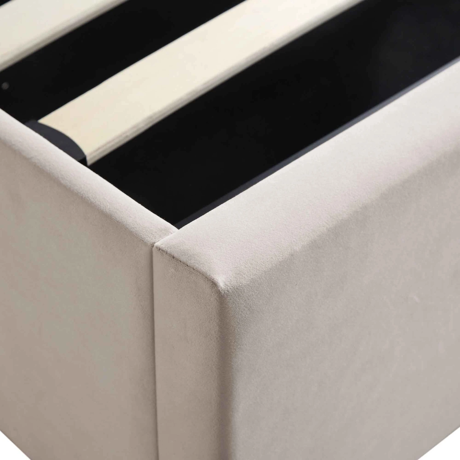 Wilton Champagne Velvet Ottoman Storage Bed 16 Wilton Champagne Velvet Ottoman Storage Bed - Image 14