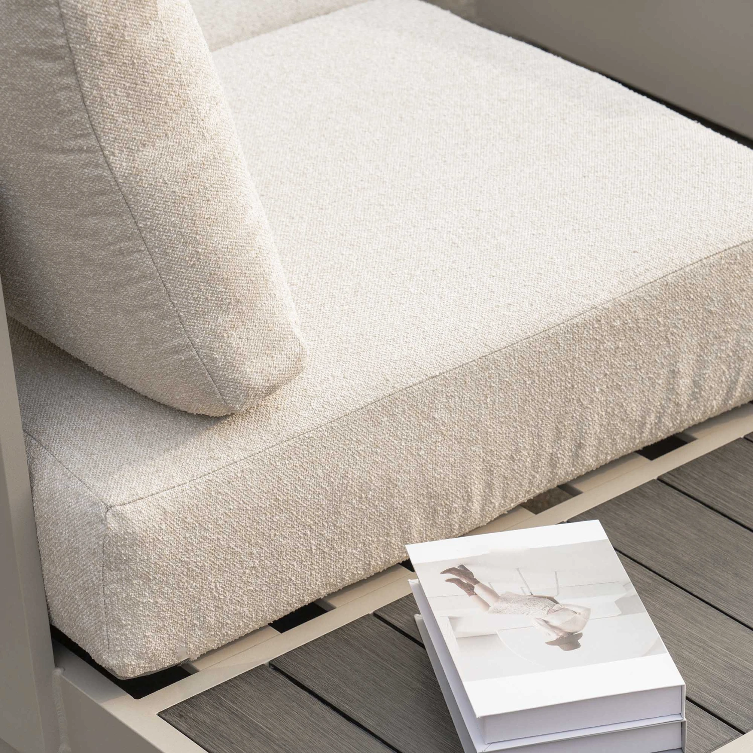 Jardin Aluminium Large Corner Casual Dining Set With Rising Table, Pumice 8 Jardin Aluminium Large Corner Casual Dining Set With Rising Table, Pumice - Image 6