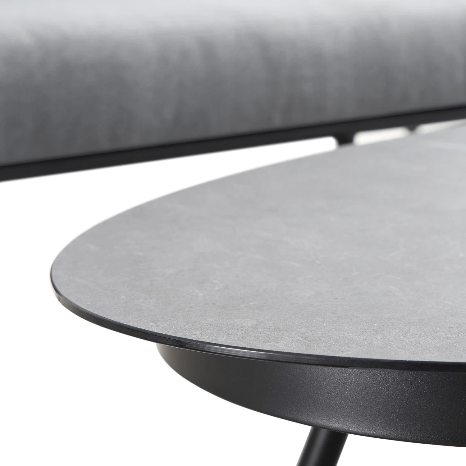 Montebello 4-Seater Outdoor Black Rope And Aluminium Sofa Set With Grey Ceramic Coffee Table 11 Montebello 4-Seater Outdoor Black Rope And Aluminium Sofa Set With Grey Ceramic Coffee Table - Image 9