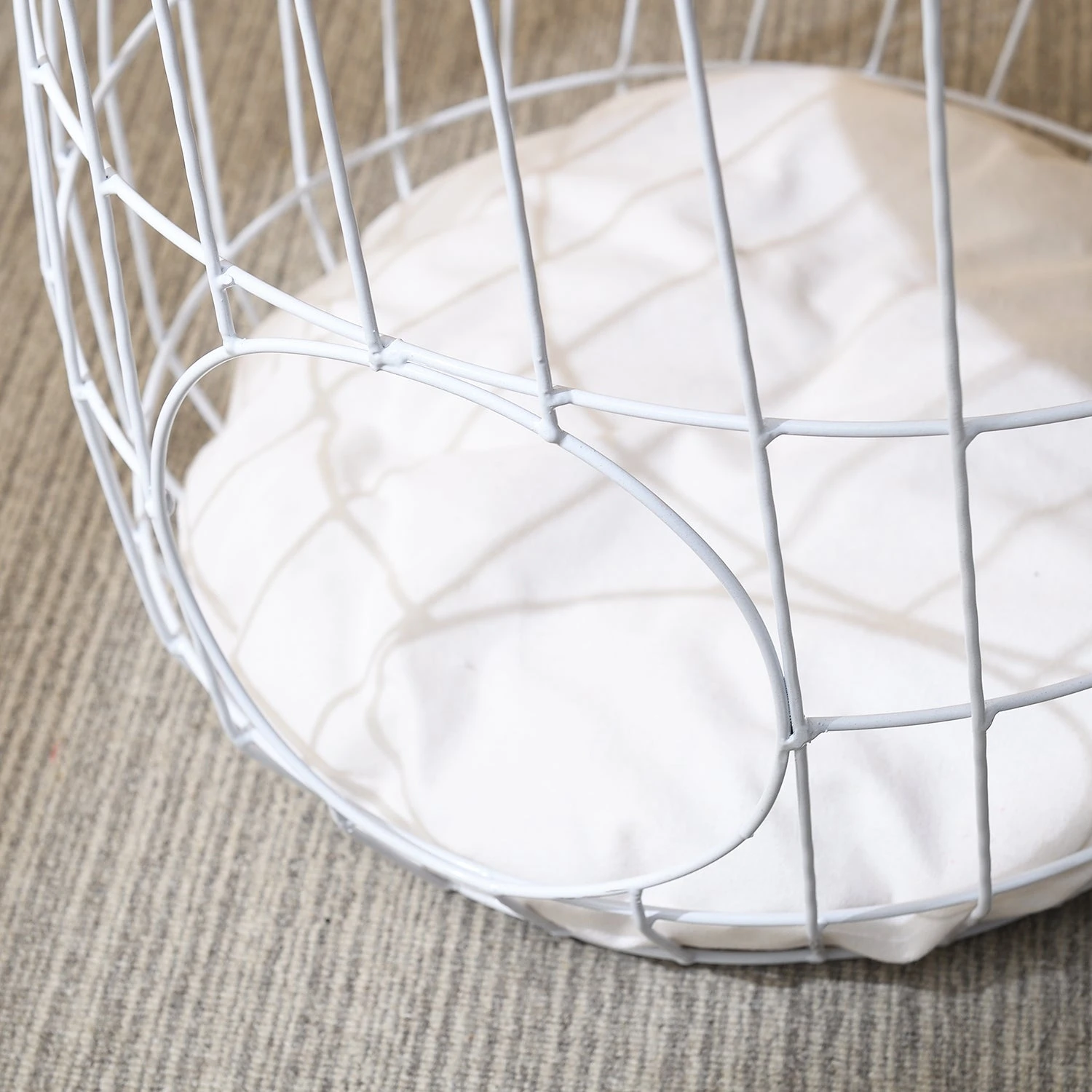 Mau Side Table/Indoor Cat House With Cushion (White) 6 Mau Side Table/Indoor Cat House With Cushion (White) - Image 4