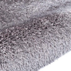 Silver Tufted Shaggy Rug 120 X 170 Cm 11 Silver Tufted Shaggy Rug 120 X 170 Cm -FINZ Furniture Shop RG Y02 SILVER detail1