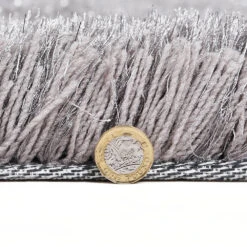 Silver Tufted Shaggy Rug 120 X 170 Cm 13 Silver Tufted Shaggy Rug 120 X 170 Cm -FINZ Furniture Shop RG Y02 SILVER detail3