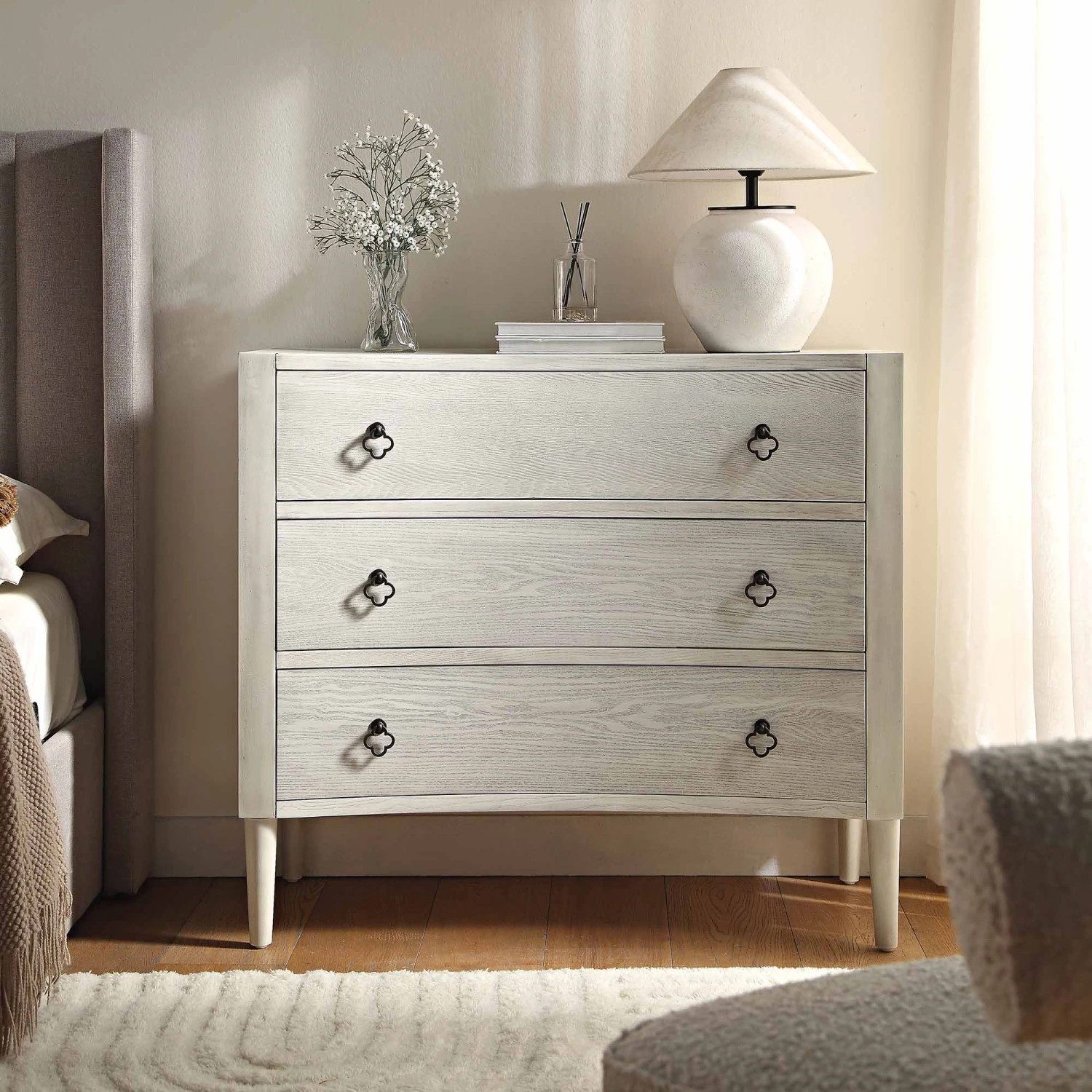 Thalia Concave Chest Of Drawers, Washed White 4 Thalia Concave Chest Of Drawers, Washed White - Image 2